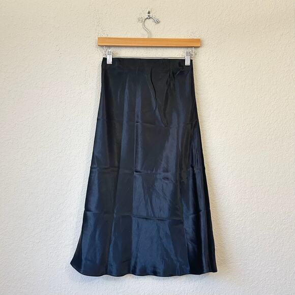 ARITZIA BABATON Slip Skirt Black Satin Midi A-Line Minimalist Flowy - Picture 2 of 10